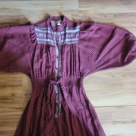 Vintage 70s Boho Peasant Dress - Picture 2 of 11